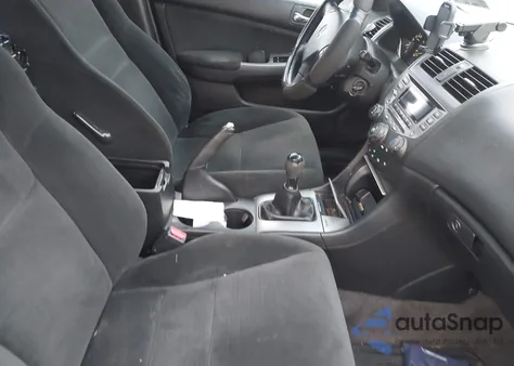 2006 Honda Accord 2.4 Ex from USA, damaged, VIN 1HGCM55796A095652